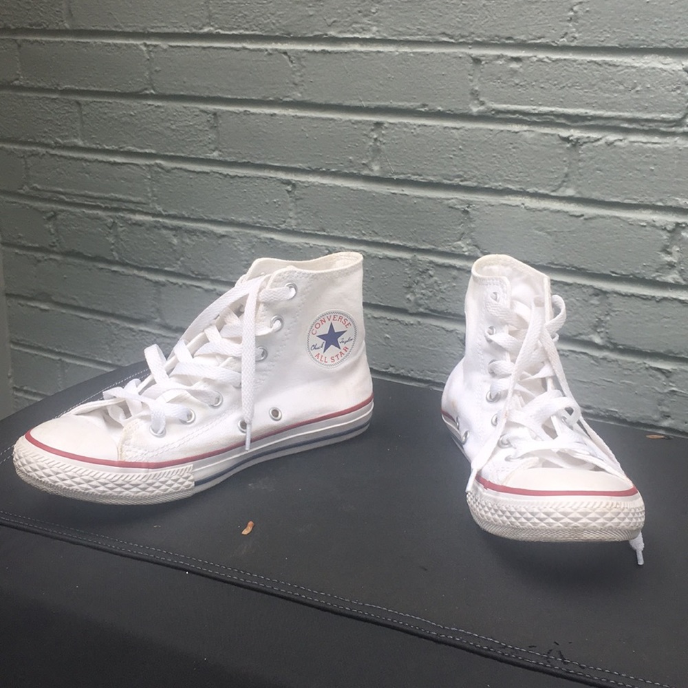Chuck Taylor High Tops, Converse, White